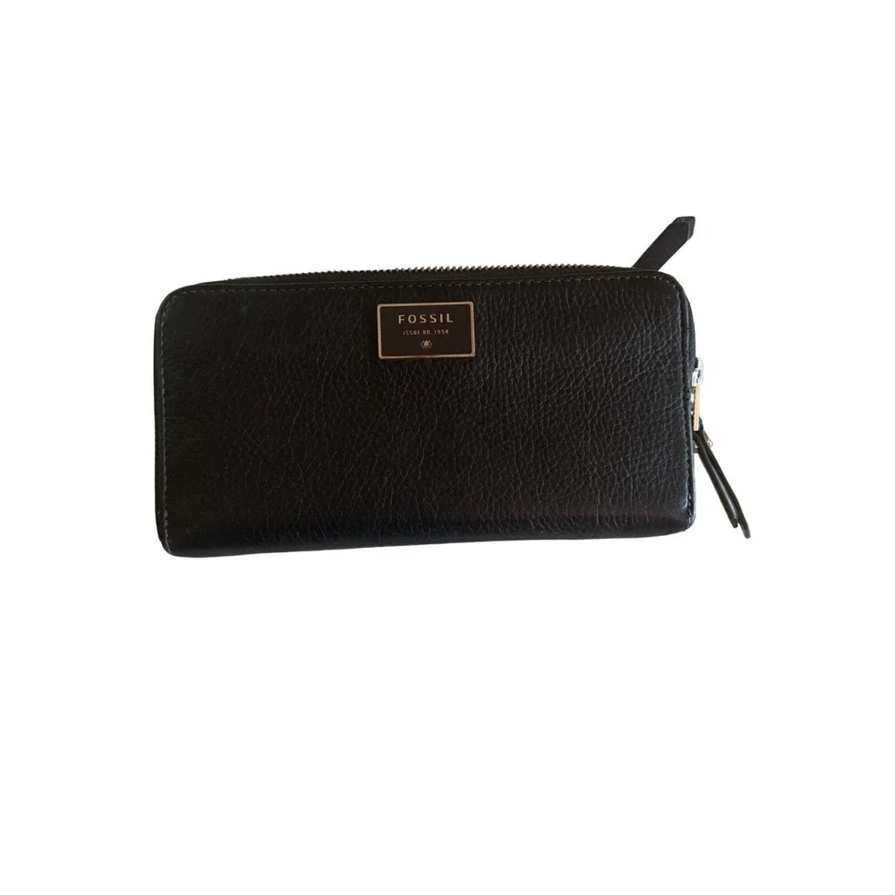 Fossil Black Leather‎ Zip Around Wallet Wristlet